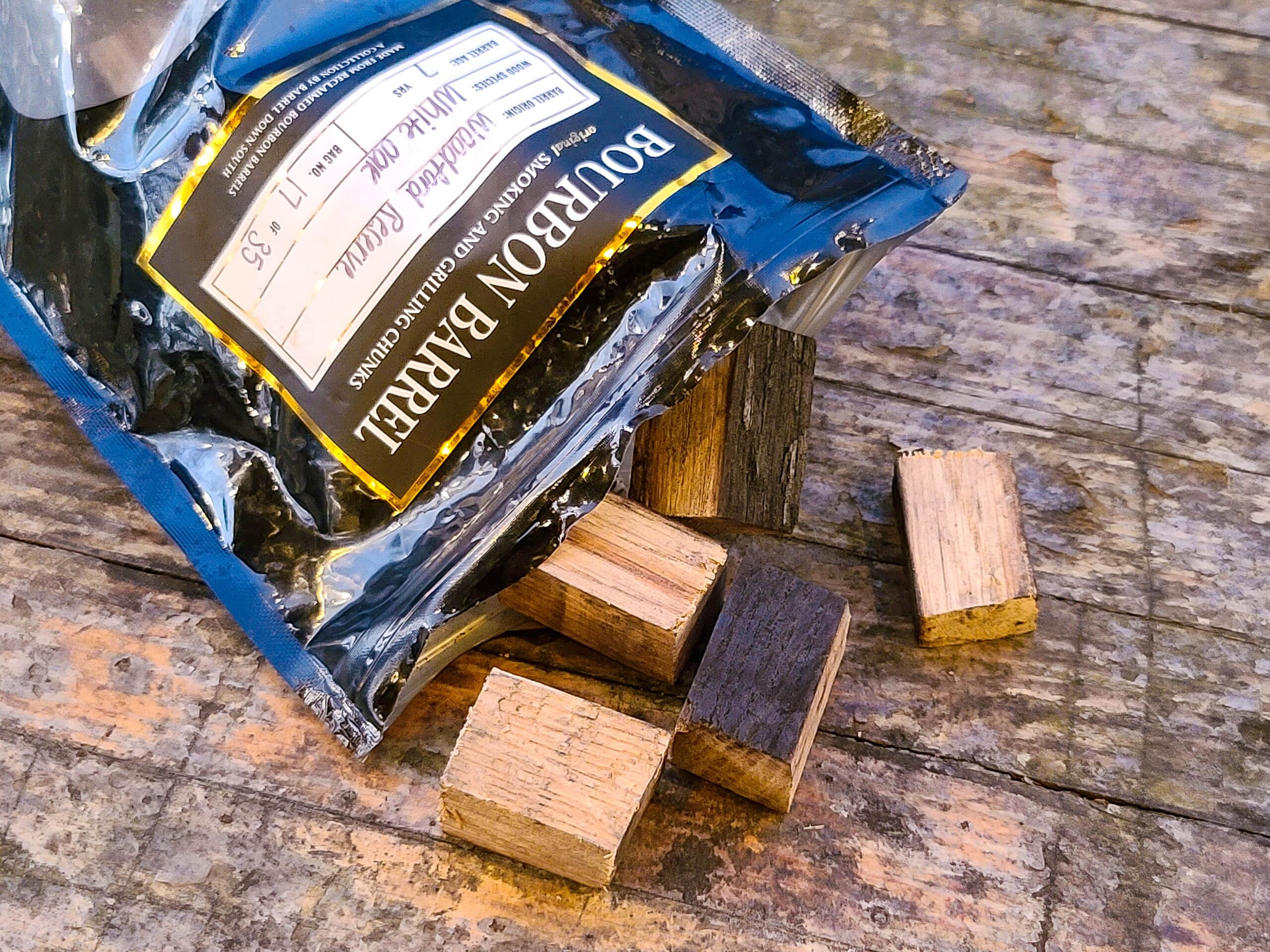 10kg of Retired Whiskey Barrel Oak Wood Smoker Blocks BBQ Grill Smoker Bourbon 